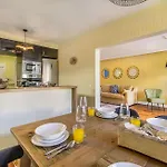 Apartment Cascais Calm & Spacious Retreat Lisbon