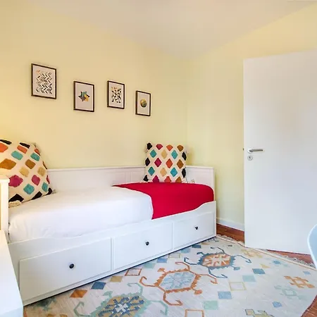 Cascais Calm & Spacious Retreat Apartment Lisbon