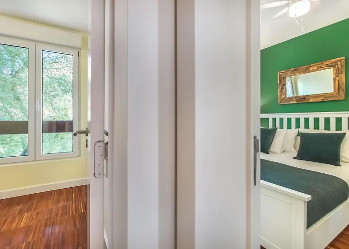 Cascais Calm & Spacious Retreat