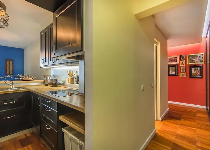 Cascais Calm & Spacious Retreat