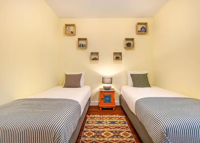 Cascais Calm & Spacious Retreat *