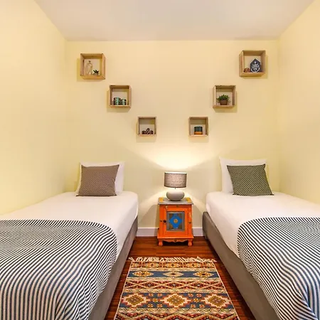 アパート Cascais Calm & Spacious Retreat リスボン